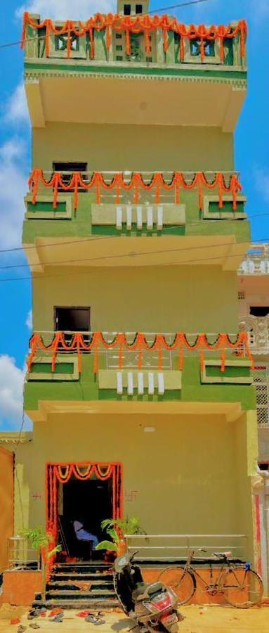 Laxmi Guest House Puri Exterior foto